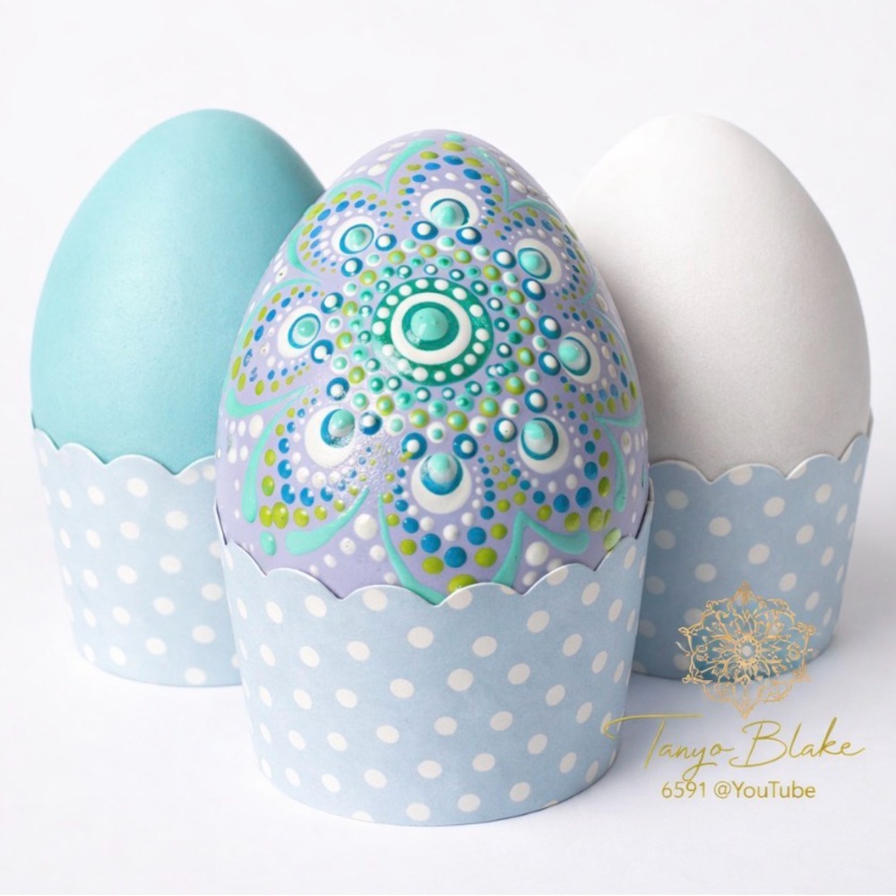 Tanya-b Hand-Painted Dot Mandala Eggs - Pastel Blue, Lavender & White